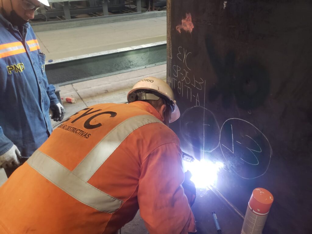 Líquidos penetrantes para identificación de fisuras